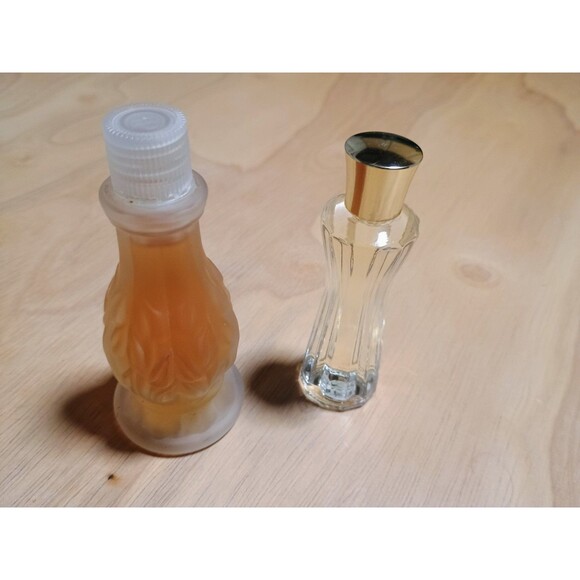 Vintage Avon Sweet Honesty Cologne And Odyssey Both Full - Picture 1 of 3